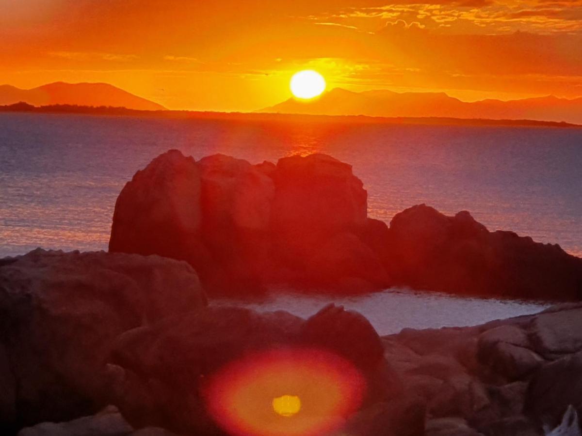 Whitsunday Sands Resort โบเวน ภายนอก รูปภาพ