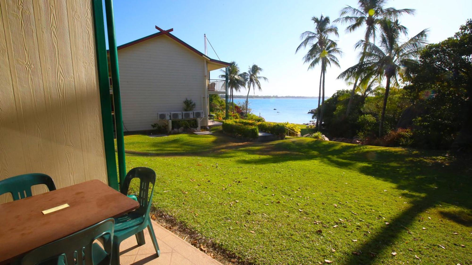 Whitsunday Sands Resort โบเวน ภายนอก รูปภาพ