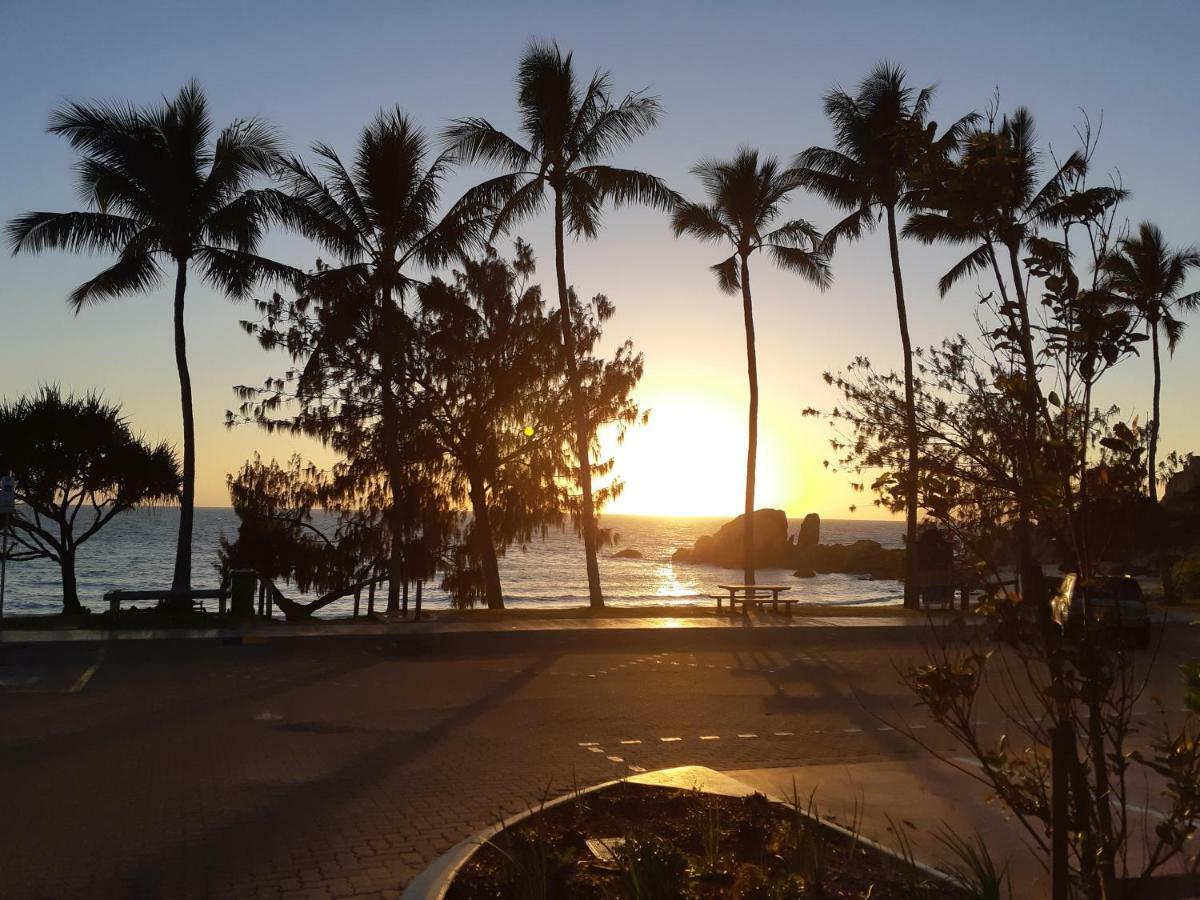 Whitsunday Sands Resort โบเวน ภายนอก รูปภาพ